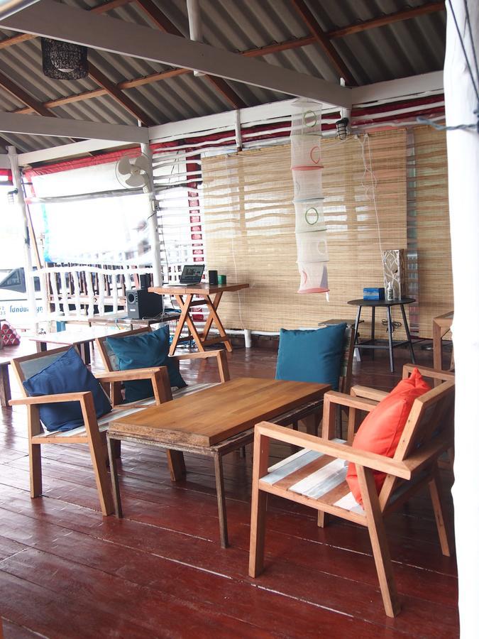 Sincere Hostel Bar And Bistro Ko Lanta المظهر الخارجي الصورة